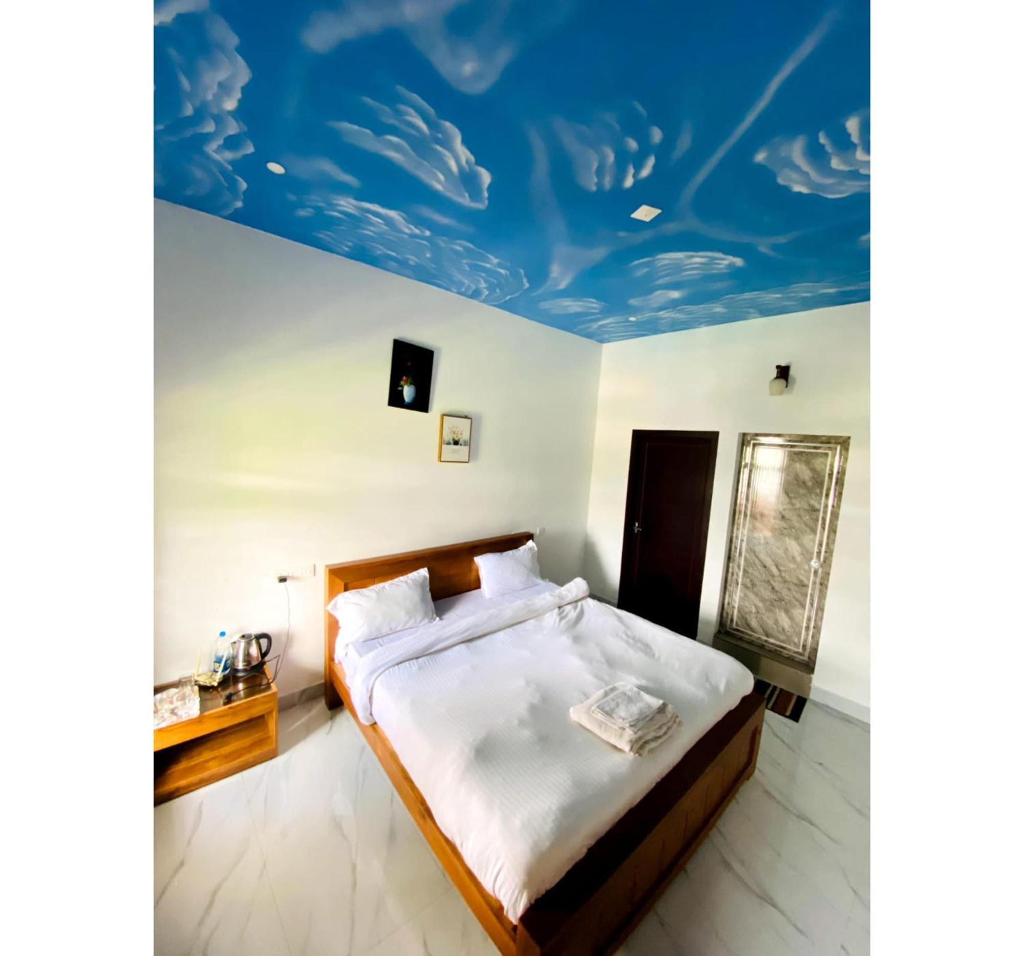 The Lavender Resort Waynad Vaduvanchal Dış mekan fotoğraf